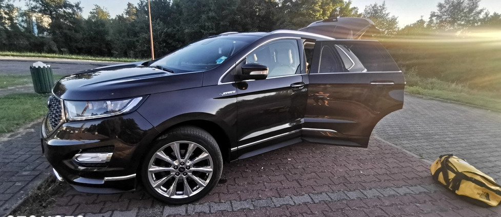 Ford EDGE cena 89999 przebieg: 150000, rok produkcji 2016 z Szczecin małe 232